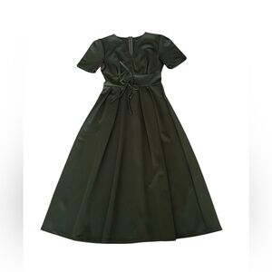 Elegant Dark Green Midi Dress